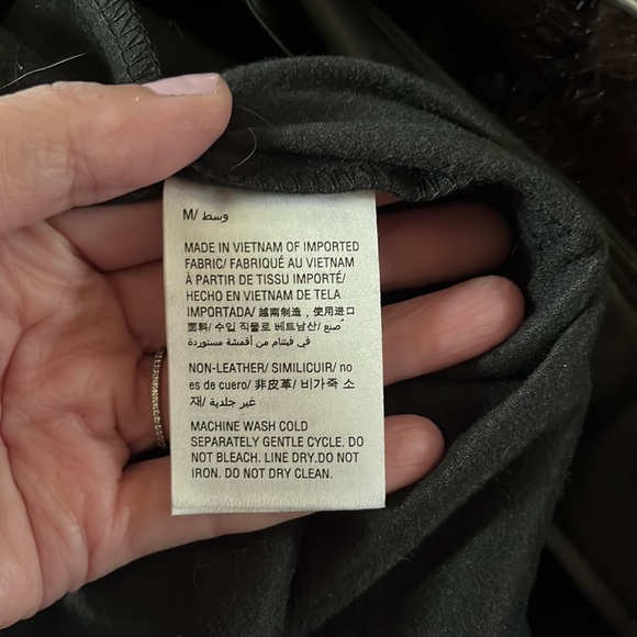 Bar III faux leather skirt - Picture 6 of 8